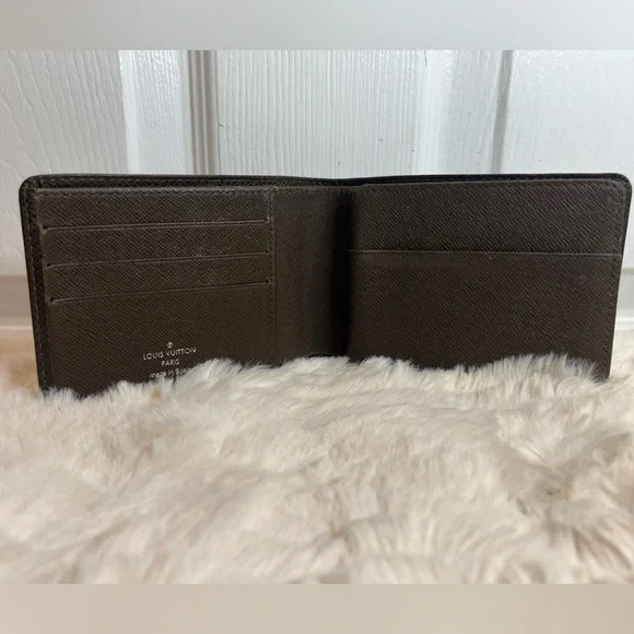 LOUIS VUITTON WALLET TIAGA MULTIPLE BI-FOLD MEN - Picture 7 of 12